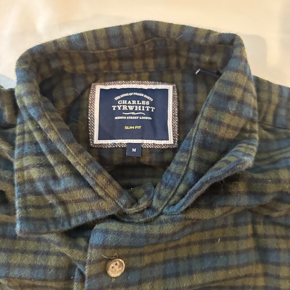Charles Tyrwhitt Button Down Shirt - Picture 3 of 3